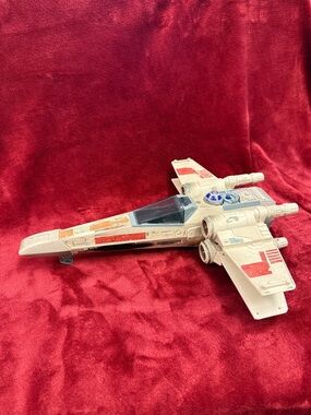 Vintage 1995 Tonka Kenner Lucasfilm Star Wars X-Wing Fighter C